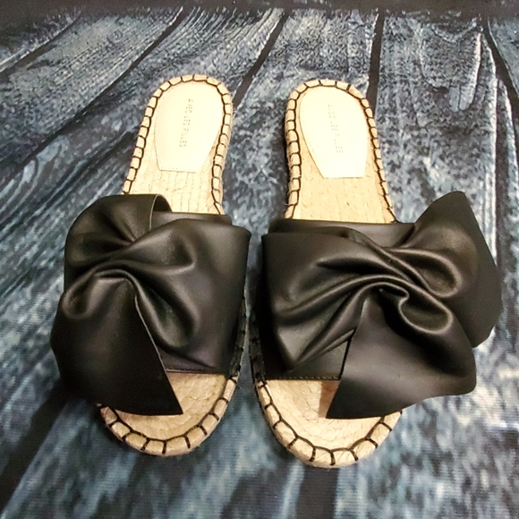 Avec Les Filles | Gemma Leather Bow Slides - Picture 2 of 8